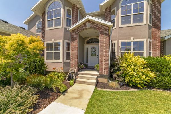 Cost of Transom Window Replacement in Torrance