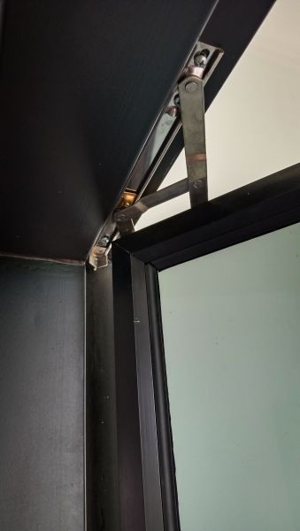 Cost of Pivot Window Replacement in Torrance